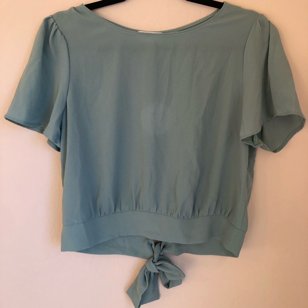 NWT Tie Back Blouse in Mint Green
